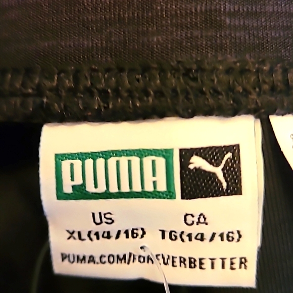 Puma girls athletic shorts - Picture 2 of 2